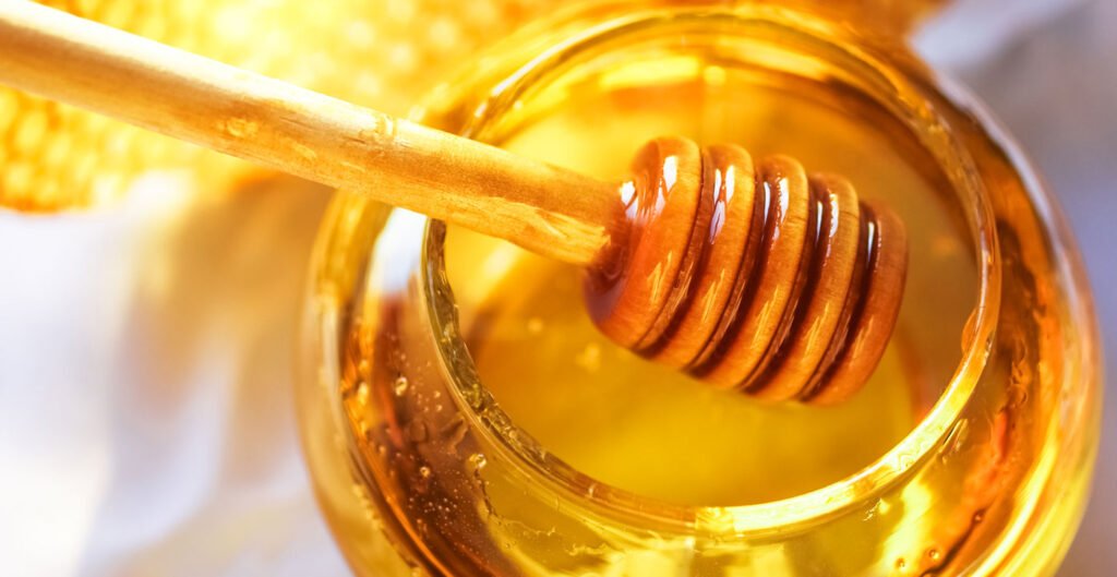 عسل برای درمان ریزش مو